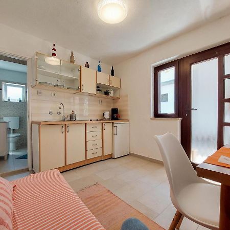 Apartments Ivanka Крк Экстерьер фото