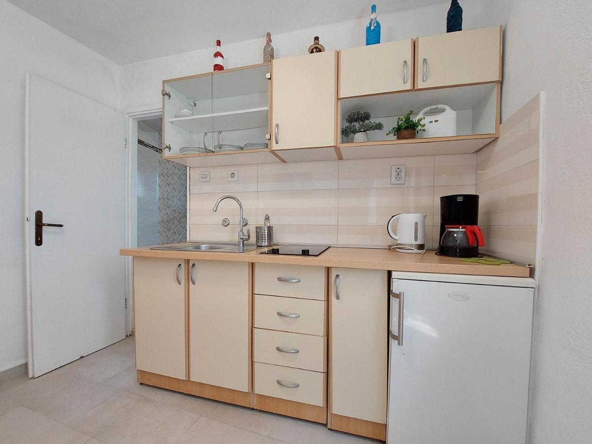 Apartments Ivanka Крк Экстерьер фото
