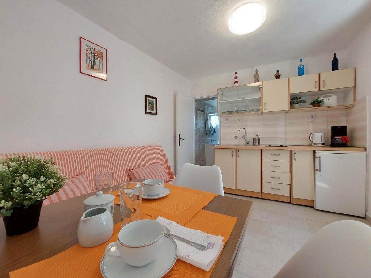 Apartments Ivanka Крк Экстерьер фото