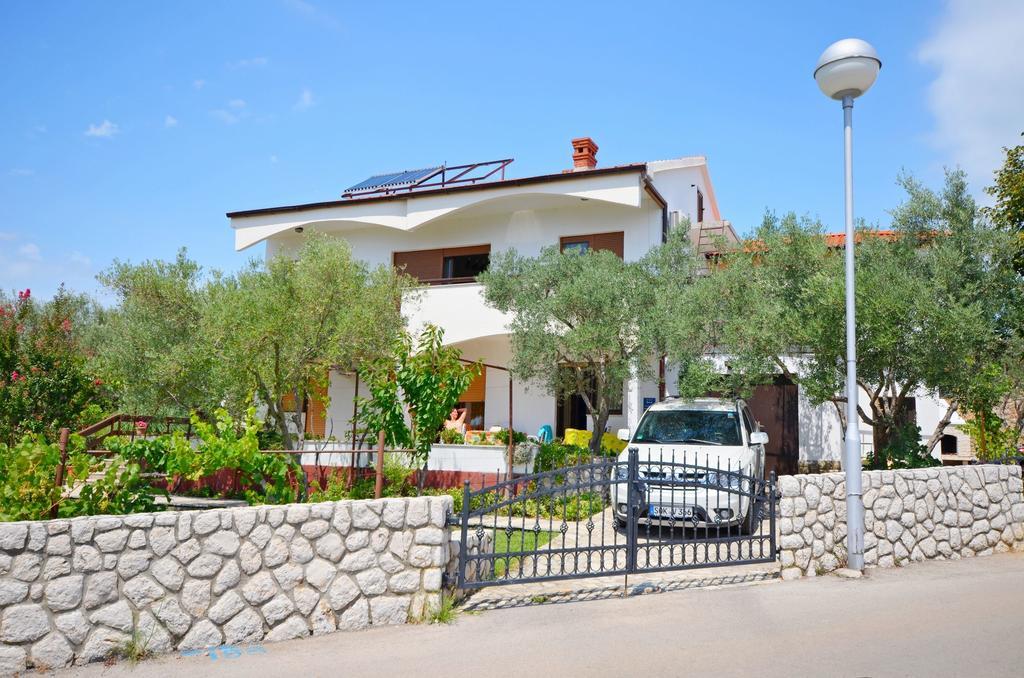 Apartments Ivanka Крк Экстерьер фото