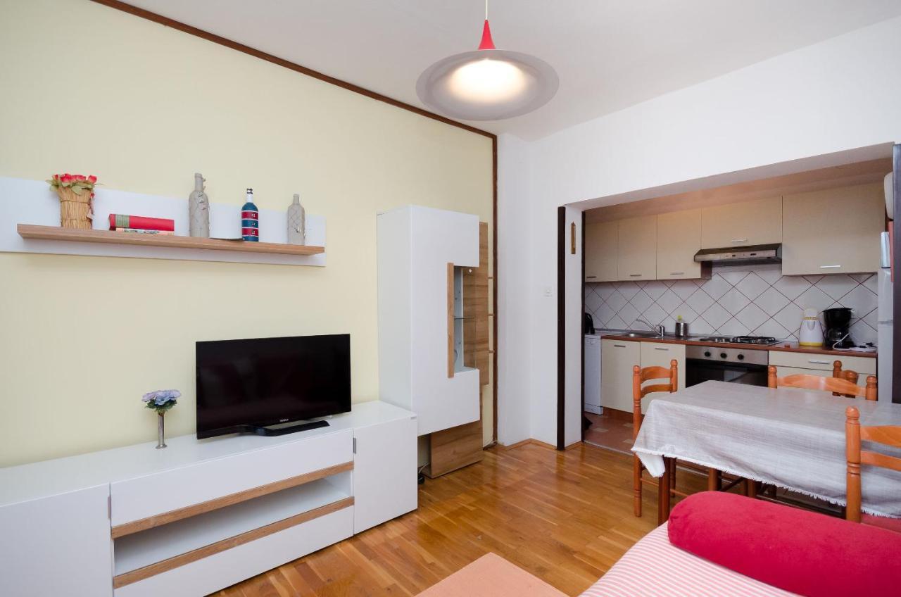 Apartments Ivanka Крк Экстерьер фото